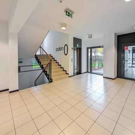 Tarnogaj Superior With Garden By Bookinghost *