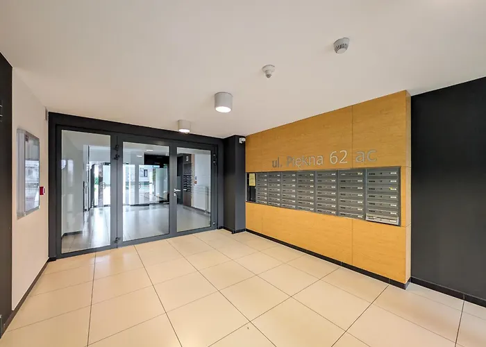 Tarnogaj Superior With Garden By Bookinghost Apartment Wroclaw